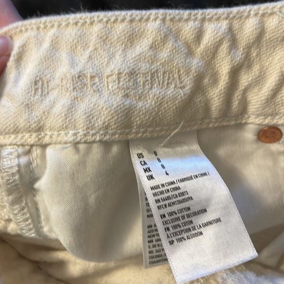 American Eagle high rise festival shorts - Picture 4 of 4